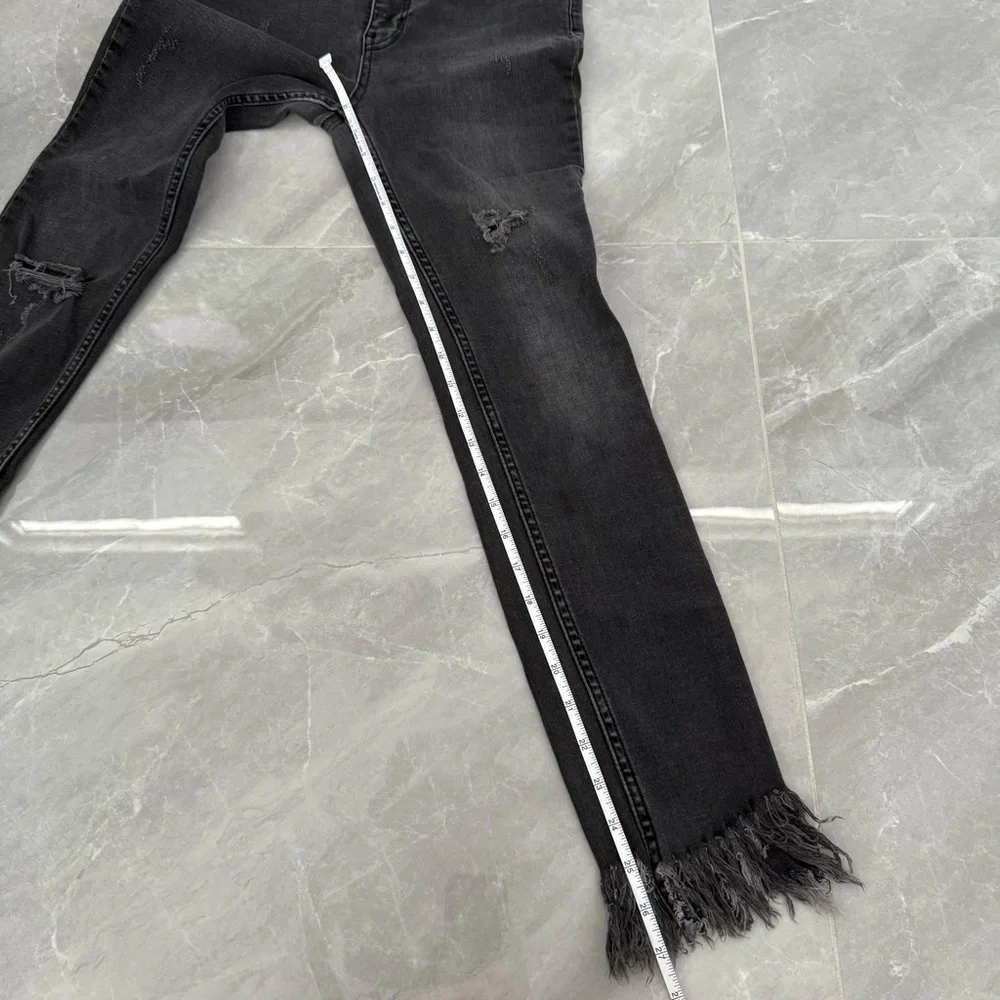 Women’s Free People Great Heights Washed Black Frayed Skinny Jeans Size 25